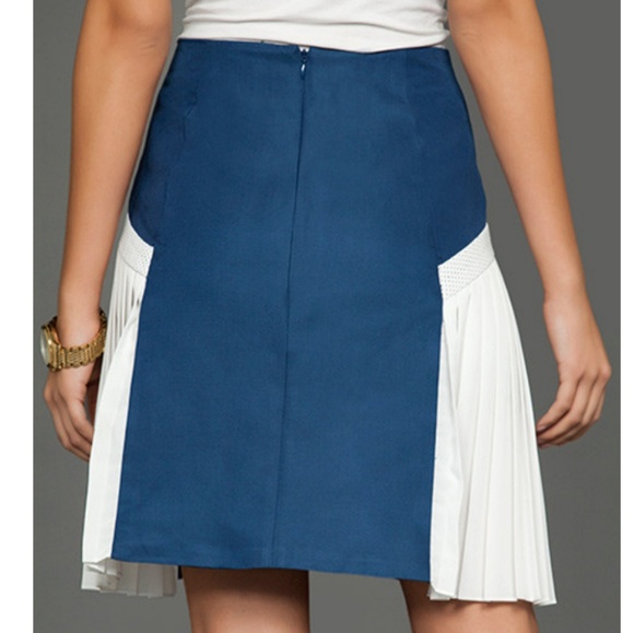 Claire Skirt, luxury skirt - Picture 2 of 6